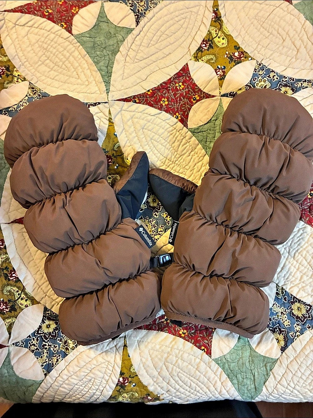 Columbia Amaze Puff Mittens Brown & Black womens Large